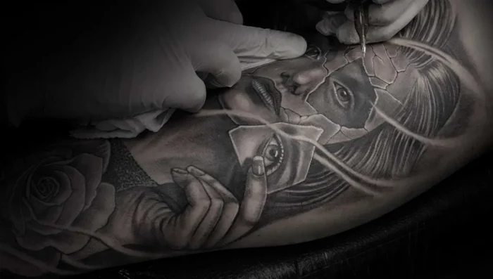 Black-and-Grey-Tattoo-Artist